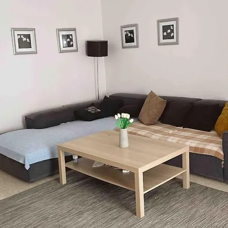 Cozy 2+1 With Big Pool , 150m From Sea. * アランヤ